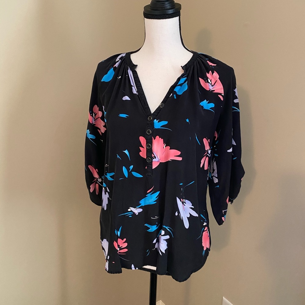 Yumi Kim Silk Floral Blouse - Size Small 🌺